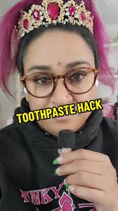 Talk about a life hack am I right? #pinkysplain #mein23 #desicomedian  #femaleindiancomedian #pinkypatelofficial #priends #standupcomedy #comedy  #comedian #standup #standupcomedian #tour #live #show