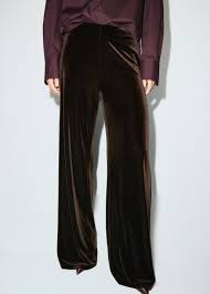 Pantalón wide leg terciopelo