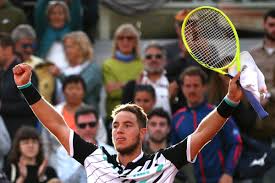 Denis shapovalov is a versatile musician; Tennisprofi Struff Ich Kann Die Jungs Alle Schlagen Wr De