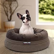 The plush sleeping surface provides warmth and comfort, while the baffled liner design keeps the 100% recycled fibre fill in place to provide your pet with maximum loft and lasting support. Costco Dog Crate Bed Dog In Bed
