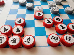 Maybe you would like to learn more about one of these? Un Juego De Ajedrez Para Ninos Sencillo Y Barato