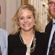 D. Bourgoyne (@donnellburgoyne)