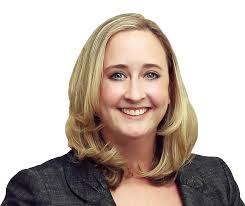 Jennifer Mellott's Instagram, Twitter & Facebook