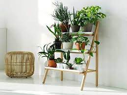 A Vous Le Meuble Porte Plante Diy Simple A Realiser Diy Plant Stand Plant Stand Indoor Plant Shelves