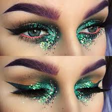 Our next looks are going to take a little more time and patience to achieve. Glitter Green Coral Eye Makeup Musical Festival Eyebrows Fleek Slay Pretty Winged Eye Carnival Makeup Festival Makeup Glitter Mermaid Makeup