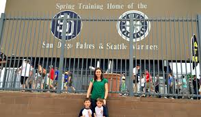 Spring training in arizona hosts 15 teams in 10 stadiums with well over 200 games. Cactus League Spring Training In Peoria Travelingmom
