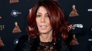 Rachel hazes heeft geen last meer van haar psychische problemen en kijkt vol goede moed en positiviteit de toekomst in. Andre Has A Lot To Catch Up With Rachel Teller Report