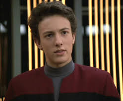 Does anyone else feel that Wesley Crusher's character could have been a  great spin-off series, it could be called The Traveler just putting it out  there