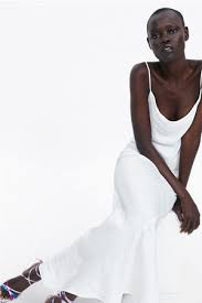 Zara Abito Intimo Donne Compara I Prezzi E Acqusita Online