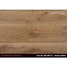 Naturally Aged Antique White Medallion Collection Mc Aw 7 5 Wire Brushed 7 5 Inch Wide Hardwood Flooring Hard Floor Medallion Antique White Hardwood Floors