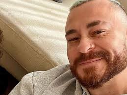 Fred Bruno mostra foto fofíssima com o filho e semelhança impressiona:  'Idênticos'