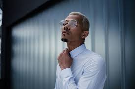 Června 1987 plzeň), je český zpěvák, textař, sportovec, a herec. Czech Republic Benny Cristo Will Represent The Country At Eurovision 2021 Infe