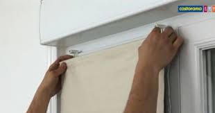 Poser Un Store Bateau Sur Un Battant De Fenetre Store Bateau Voilage Fenetre Store Fenetre