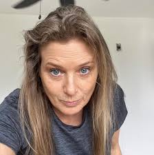 So I didn't realize it but my boyfriend filled the swifter with a mix of a  bleach cleaner and water with rose essential oil. Andddd I just swiffered  the entire house and