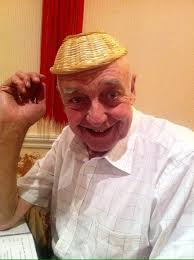 John DiGiovanni a lifelong resident of Norridge passed yesterday. His  brother Joe my lifelong friend and Joe's son Sam, also residents of  Norridge, survive him