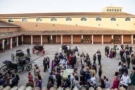 La bodega los aljibes se encuentra ubicada en la finca los aljibes, en el término municipal de chinchilla de montearagón, albacete, zona con denominación vino de la tierra. Coctel Bodas Bodega Los Aljibes Aljibes Bodegas Fincas