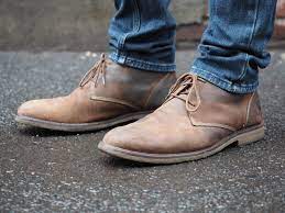 The sophisticated leather or suede upper makes a suave statement in the johnston & murphy copeland chukka boot. Johnston Murphy Copeland Chukka Review 145 Bestleather Org