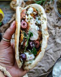 Loaded Mediterranean Sumac Chicken Pita With Cucumber Yogurt Sauce By Sandraseasycooking Quick Easy Recipe The Feedfeed Recipe Cucumber Yogurt Sauce Chicken Pita Yogurt Toppings