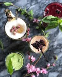 Smoothies Detox Spring Colors By Benpollyanna Detox Smoothie Healthydrink Thehousestyle Cafe House Detox Smoothie Fresh Drinks