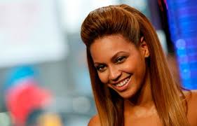 Vil bli kjent som &laquo;Sasha Fierce&raquo;