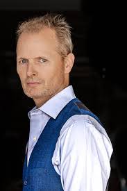 Paul Amato's Instagram, Twitter & Facebook