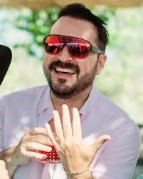 Obed Torres's Instagram, Twitter & Facebook