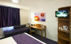 County hall belvedere road london se1 7pb. Premier Inn County Hall London Book On Travelstay Com