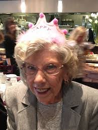 Loretta Way's Instagram, Twitter & Facebook