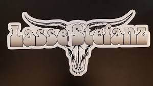 He died on december 24, 2008 after a spell of serious illness. En Valdigt Efterfragad 1 Meters Dekal Club Lasse Stefanz Facebook