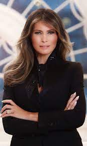 melania trump is smarter than you think here s why trump fashion first lady portraits first lady melania trump