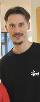 Andre Schunk's Instagram, Twitter & Facebook