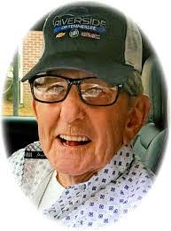 Charlie Mclain's Instagram, Twitter & Facebook