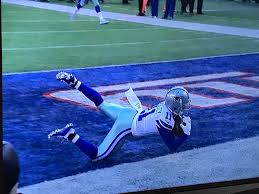 Cole beasley catches football pass with his neck. Watch Cole Beasley Make Amazing Catch Against The Giants The Front Office News