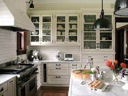 Below is our comprehensive list of the top selling cabinet manufacturers in the united states and how they rank for construction quality and for value considering the price point of each cabinet line. Semi Custom Kitchen Cabinets Pictures Options Tips Ideas Hgtv