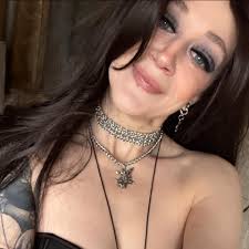 Mia Shepherd (@mia.shepherd.399) • Facebook