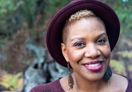 Reimagining You with Danielle Henry