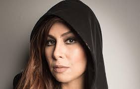 Elba Ramalho recebe homenagem do INEPAC