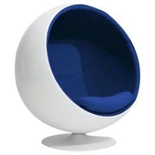 According to eero's notes, the bubble hangs from the ceiling because 'there is no nice way to make a clear pedestal.' it shares. Eero Aarnio Furniture 94 For Sale At 1stdibs