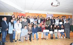 Dirección regional santiago oriente del servicio de impuestos internos (sii). Futuros Contadores Y Administradores Son Certificados Por El Servicio De Impuestos Internos Santo Tomas En Linea