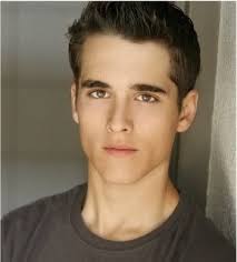 Lucius King Of The Day Court Amber Eyes Brown Hair Brown Eyes Guy Brown Hair Green Eyes Brown Hair Men