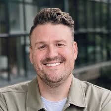 LinkedIn: https://www.linkedin.com/in/serpilb/ LinkedIn:  https://www.linkedin.com/in/tomcoran/