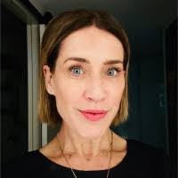 Anita Mills's Instagram, Twitter & Facebook