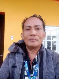 🎉 I recently helped Gina Manuel Liska, Maricel Verdin Deocampo and Bing  Malobgovloger earn the conversation starter badge! It's exciting to support  them and be a part of their community. Check out