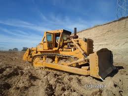Caterpillar D9h Bulldozer Heavy Equipment Caterpillar Bulldozer Earth Moving Equipment