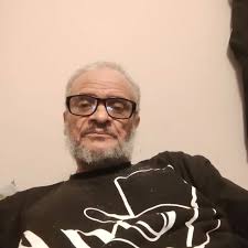 Do men actually find triplet attractive?￼