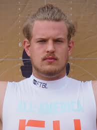 Austin Barry's Instagram, Twitter & Facebook