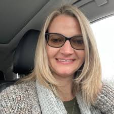 Joy Simmons (@JoySimm92013841)