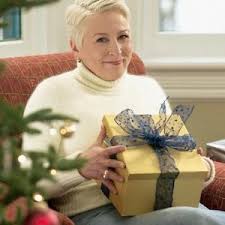 Birthday Gift Ideas For 70 Year Old Woman Kindness 70 Year Old Women Old Women Gifts