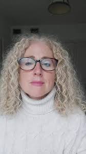 Deborah Cooney's Instagram, Twitter & Facebook