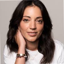 Alexis Tedesco's Instagram, Twitter & Facebook